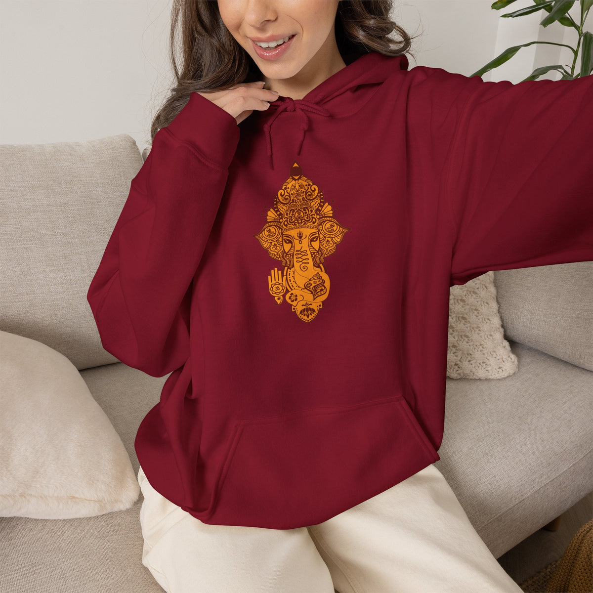 Shri Ganesha - Unisex Heavy Blend™ Hooded Sweatshirt