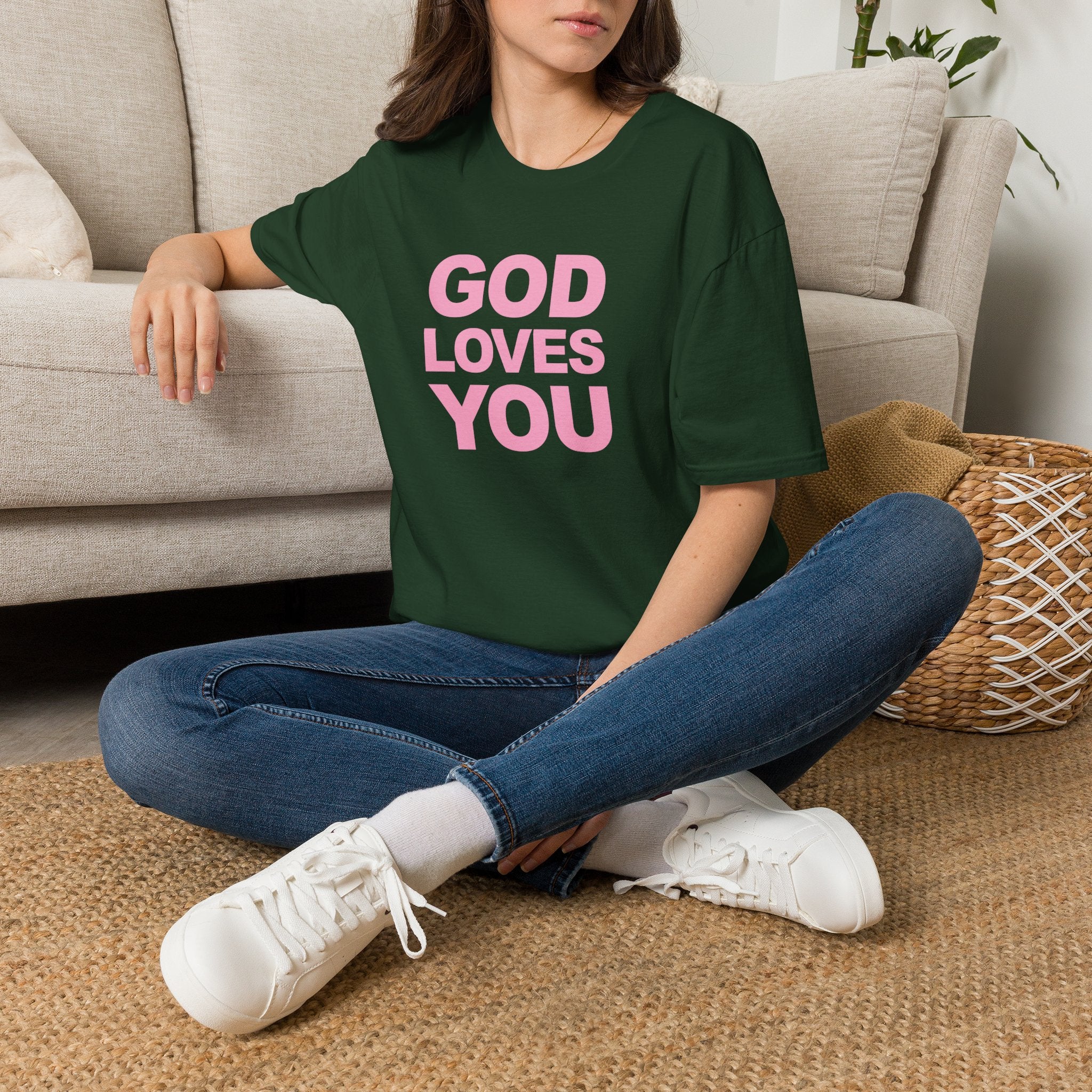GOD LOVES YOU - T-Shirt (Unisex)
